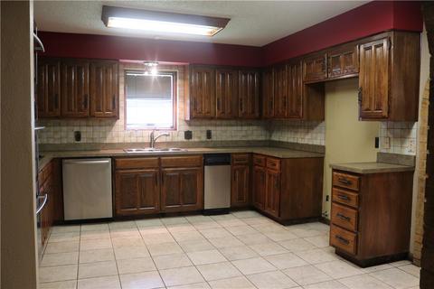 1 Fox Creek Dr, Comanche, TX 76442 photo 12