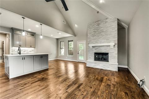 404 E Shands E, Forney, TX 75126 photo 4