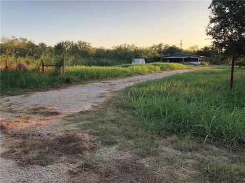 1696 Back Cemetery Rd, Perrin, TX 76486 photo 3