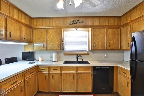 1102 Crescent Dr, Clyde, TX 79510 photo 16