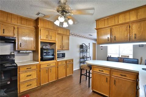 1102 Crescent Dr, Clyde, TX 79510 photo 17