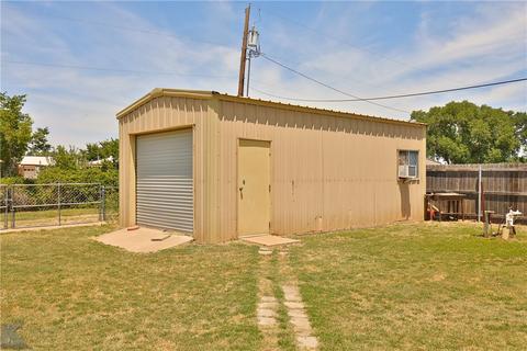 1102 Crescent Dr, Clyde, TX 79510 photo 30