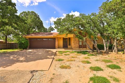 2302 Castle Dr, Clyde, TX 79510 photo 1