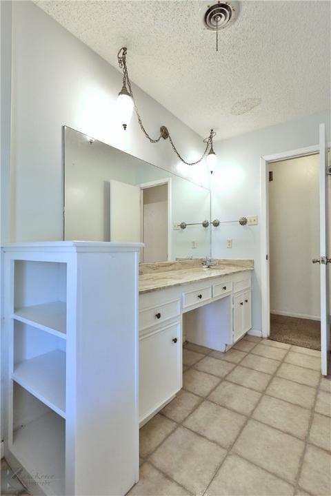 2302 Castle Dr, Clyde, TX 79510 photo 19