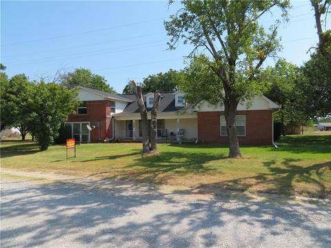 500 E Front St, Sunset, TX 76270 photo 15