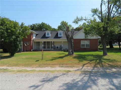 500 E Front St, Sunset, TX 76270 photo 1