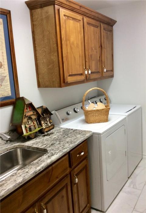 508 S 3rd St, Windom, TX 75492 photo 24