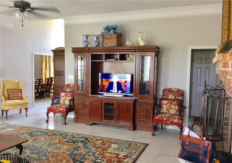 508 S 3rd St, Windom, TX 75492 photo 5