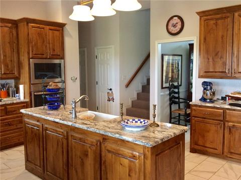 508 S 3rd St, Windom, TX 75492 photo 10