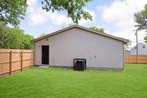 605 E Brown St, Cleburne, TX 76031 photo 26