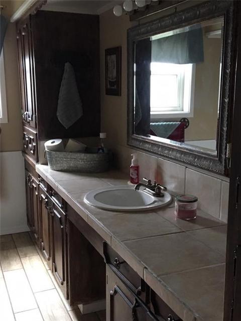 801 S Comanche Dr, De Leon, TX 76444 photo 18