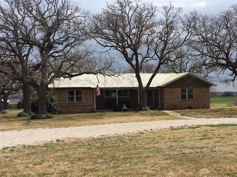 801 S Comanche Dr, De Leon, TX 76444 photo 1