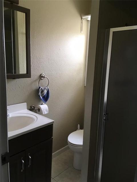 801 S Comanche Dr, De Leon, TX 76444 photo 8