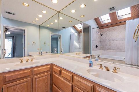 511 Villa Point Dr, Tool, TX 75143 photo 8