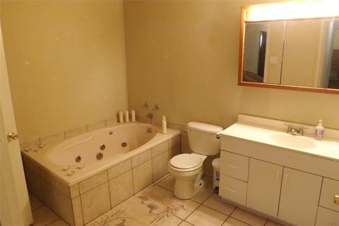 650 Eubank St, Mabank, TX 75147 photo 33