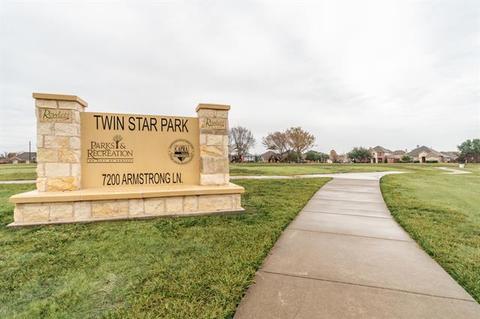 7501 Colfax Dr, Rowlett, TX 75089 photo 28