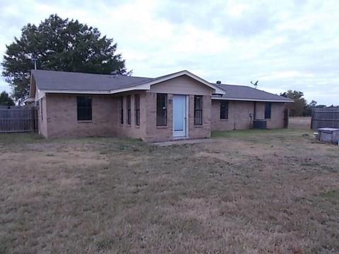 110 Meadowview Ln, Point, TX 75472 photo 15