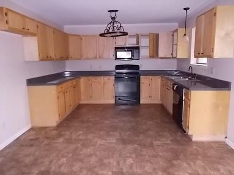 110 Meadowview Ln, Point, TX 75472 photo 2