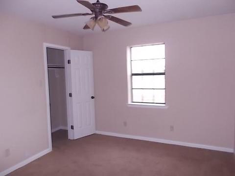 110 Meadowview Ln, Point, TX 75472 photo 7