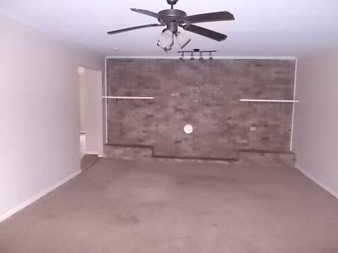110 Meadowview Ln, Point, TX 75472 photo 3