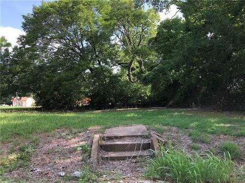 602 E Sam Rayburn, Bonham, TX 75418 photo 4