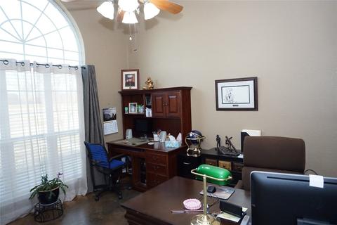 202 Wren, Ector, TX 75439 photo 14
