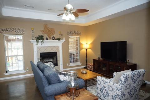 202 Wren, Ector, TX 75439 photo 2