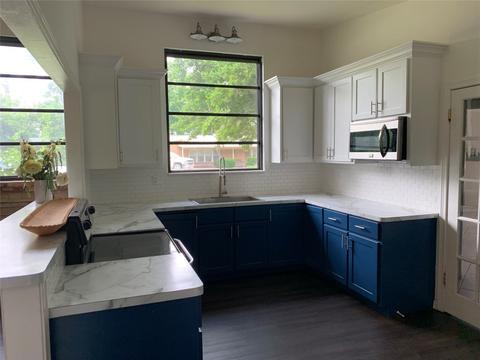 701 E Burnside St, Rotan, TX 79546 photo 4