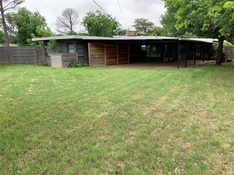701 E Burnside St, Rotan, TX 79546 photo 21