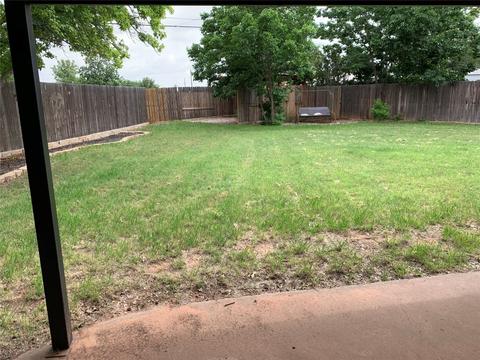 701 E Burnside St, Rotan, TX 79546 photo 20