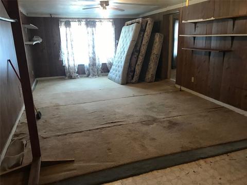 505 E Dempsey, Bryson, TX 76427 photo 12