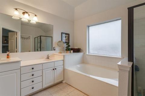 8002 Freeman Dr, Rowlett, TX 75089 photo 22