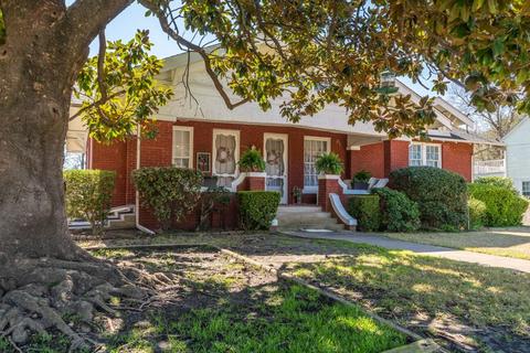 1613 Bonham St, Commerce, TX 75428 photo 2
