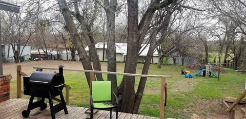 803 Green St, Comanche, TX 76442 photo 9