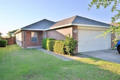 2011 Kickapoo Trl, Heartland, TX 75126 photo 1