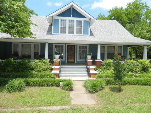 110 E Collin St, Leonard, TX 75452 photo 1