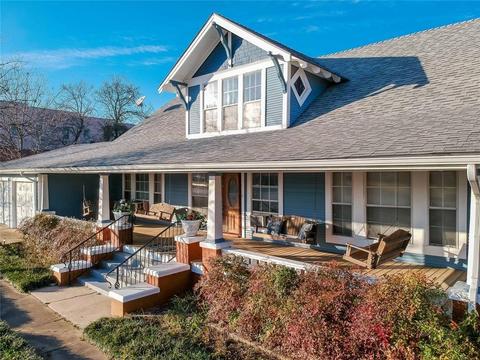 110 E Collin St, Leonard, TX 75452 photo 2