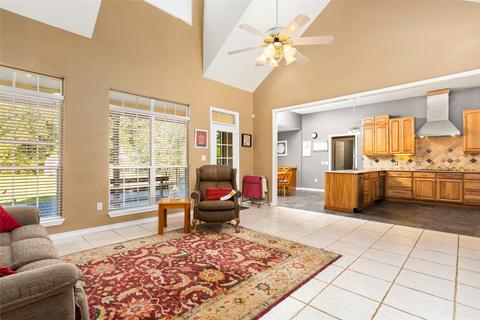 347 Copperfield Loop, Lufkin, TX 75904 photo 8