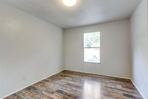 2730 Jones Dr, Tool, TX 75143 photo 8
