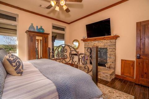 3021 Hells Gate Loop, Strawn, TX 76475 photo 10