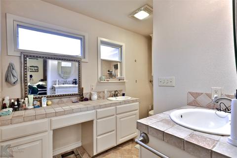 842 Harwell St, Abilene, TX 79601 photo 17