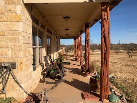 7658 Spinks Rd, Abilene, TX 79603 photo 4