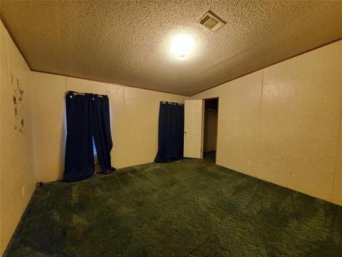 433 Bryan Rd, Sunset, TX 76270 photo 12