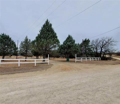 433 Bryan Rd, Sunset, TX 76270 photo 1