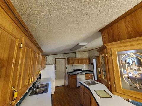433 Bryan Rd, Sunset, TX 76270 photo 15