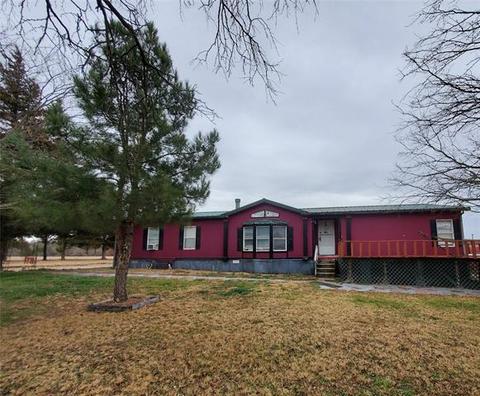 433 Bryan Rd, Sunset, TX 76270 photo 6