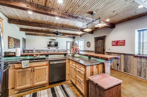 1016 Hells Gate Loop, Strawn, TX 76475 photo 15