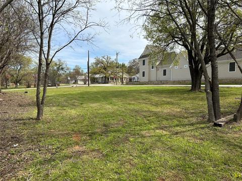 114 Denton St E, Argyle, TX 76226 photo 6