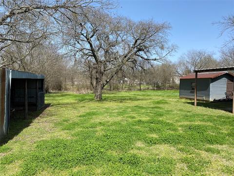 202 Blue Jay, Ector, TX 75439 photo 12