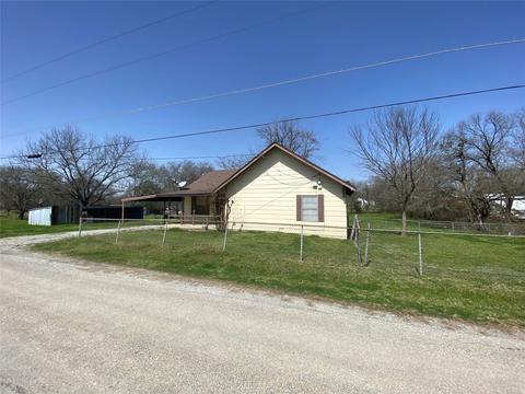 202 Blue Jay, Ector, TX 75439 photo 4
